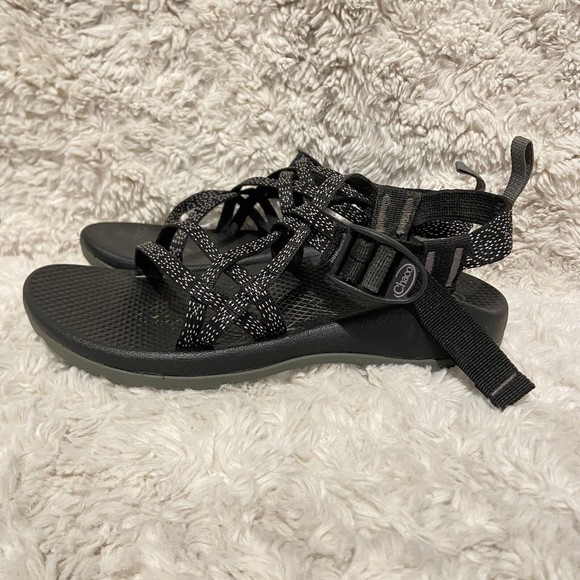 CHACO Performance ATHETIC DEPENDABLE SANDAL BLACK Hugs And Kisses - Picture 1 of 7